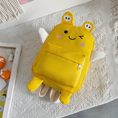 Καθημερινό παιδικό σακίδιο με κοντή λαβή και τρισδιάστατα στοιχεία