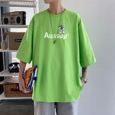 Lai meeste T-särk kirjaga ja ümara kaelusega