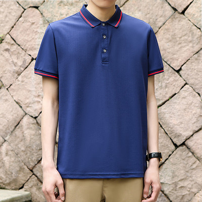 Ανδρικό μπλουζάκι απλό μοντέλο με κλασικό κολάρο και κουμπιά