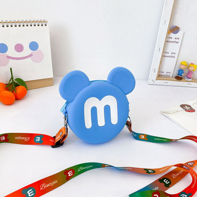 Μοντέρνα μίνι παιδική τσάντα σε στρογγυλό σχήμα για κορίτσια