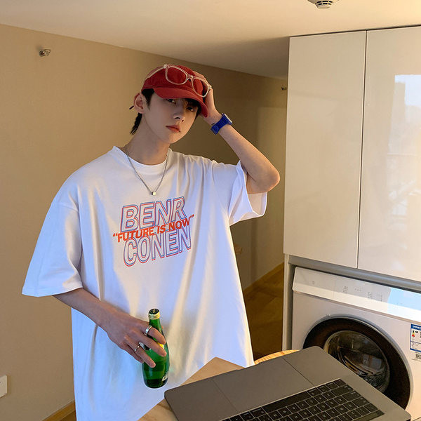 Casual meeste lai aplikatsiooniga T-särk