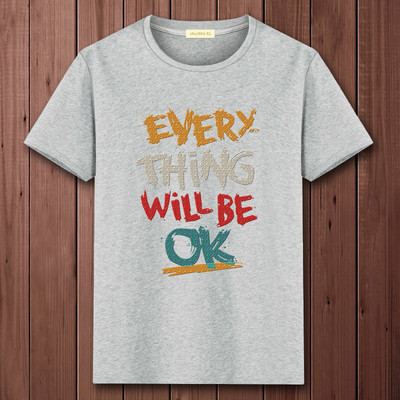 Ανδρικό μπλουζάκι με οβάλ λαιμόκοψη και απλικέ