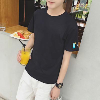 Meeste vabaaja t-särk tikandi ja ümara kaelusega