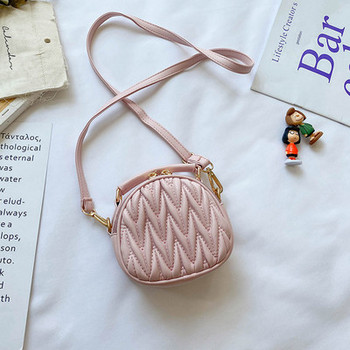 Стилна детска кръгла чанта изчистен модел за момичета