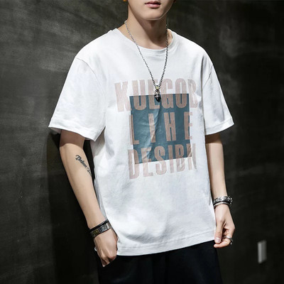 Нов модел памучна тениска с апликация