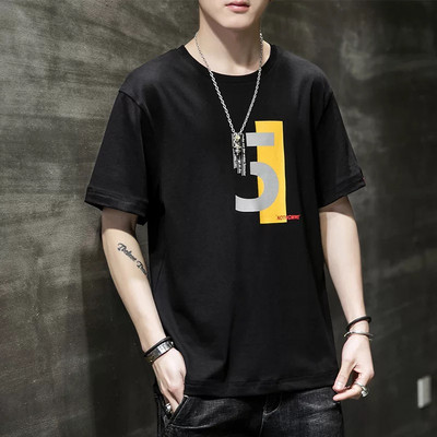 Нов модел памучна тениска с апликация