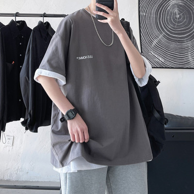 Ανδρικό μπλουζάκι με στρογγυλή λαιμόκοψη - φαρδύ μοντέλο