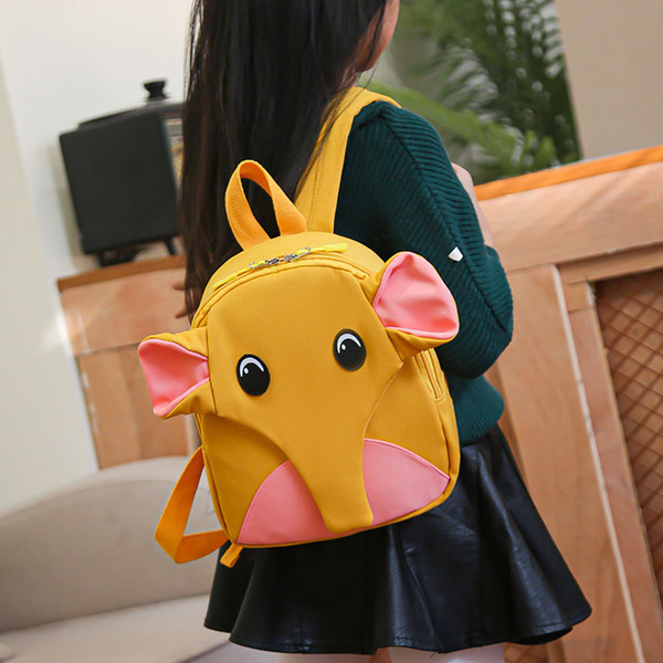 Модерна детска раница с 3D елементи и цип