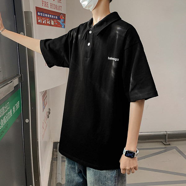 Klassikalise kraega lai mudelpluus