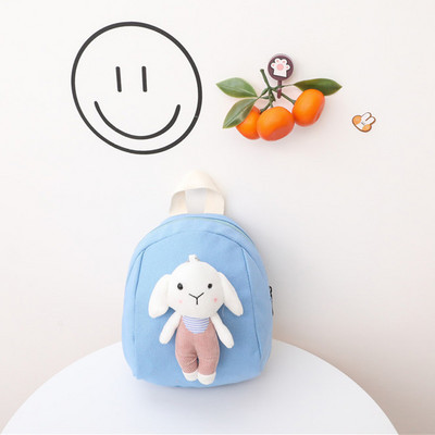 Laste ajakohane lukuga ja 3D elemendiga seljakott