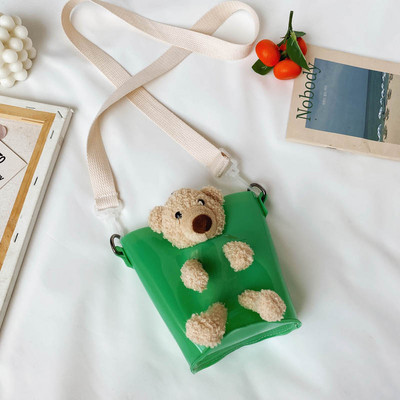 Актуална детска чанта с дълга дръжка и 3D елемент