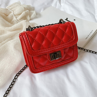 Παιδική μοντέρνα τσάντα απλό μοντέλο με αγκράφα για κορίτσια