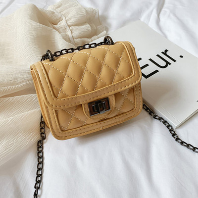 Παιδική μοντέρνα τσάντα απλό μοντέλο με αγκράφα για κορίτσια