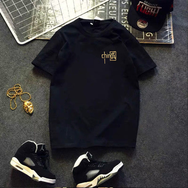 Meeste T-särk kirjaga ja 3/4 varrukatega