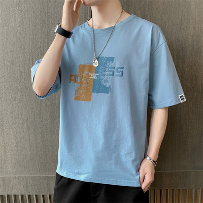 Мъжка тениска с къс ръкав и овално деколте-апликация 