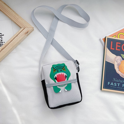 Kaasaegne pika sanga ja aplikatsiooniga laste kandiline kott