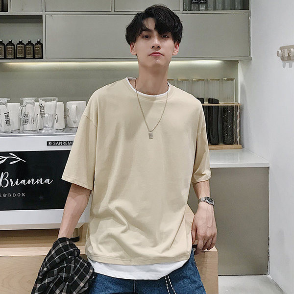 Μονόχρωμο μπλουζάκι για άντρες κλασικό μοντέλο