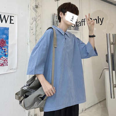 Ljetna bluza s klasičnim ovratnikom i gumbima