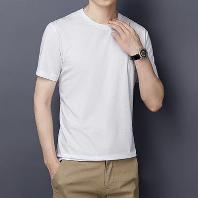 Ανδρικό μπλουζάκι ενός χρώματος με οβάλ λαιμόκοψη και κοντά μανίκια σε διάφορα χρώματα