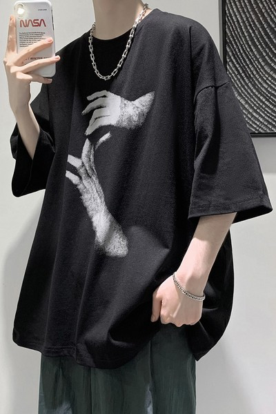 Aplikatsiooni ja 3/4 varrukatega vabaaja t-särk