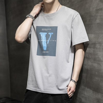 Casual ανδρικό μπλουζάκι με κοντά μανίκια, επιγραφές και εφαρμογές