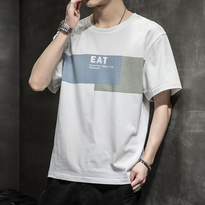 Casual ανδρικό μπλουζάκι με κοντά μανίκια, επιγραφές και εφαρμογές