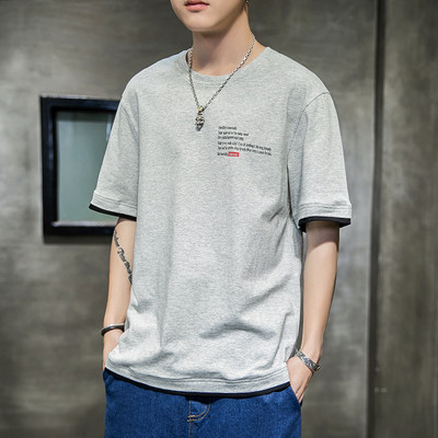 Casual ανδρικό μπλουζάκι με κοντά μανίκια, επιγραφές και εφαρμογές