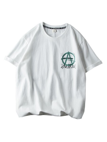 Meeste t-särk aplikatsiooniga seljal - mitu mudelit