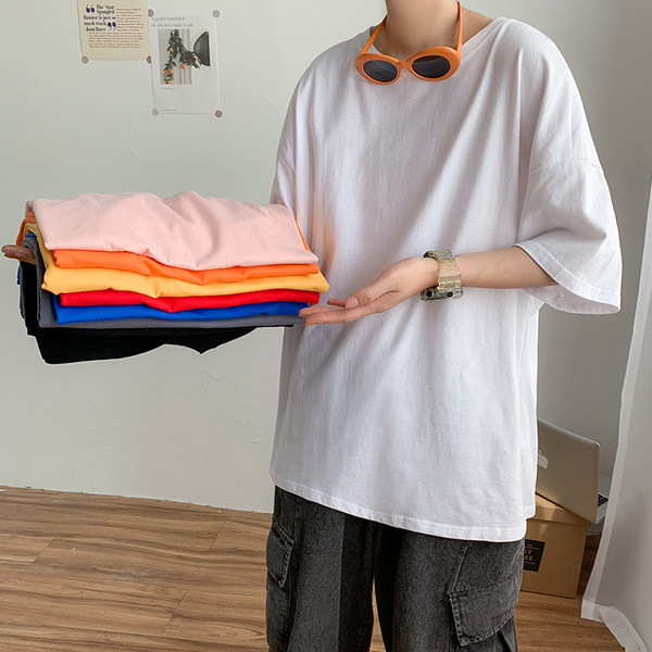 Suvine ühevärviline T-särk meestele - palju värve