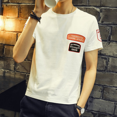 Ανδρικό μπλουζάκι με κοντά μανίκια σε διάφορα μοντέλα