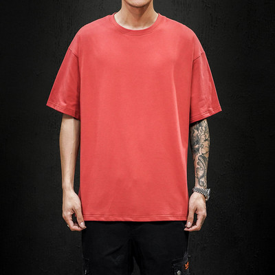 Ανδρικό μπλουζάκι απλό μοντέλο με κοντά μανίκια