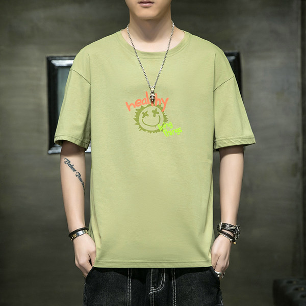 Mitmes värvitoonis vabaaja meeste lühikeste varrukatega T-särk