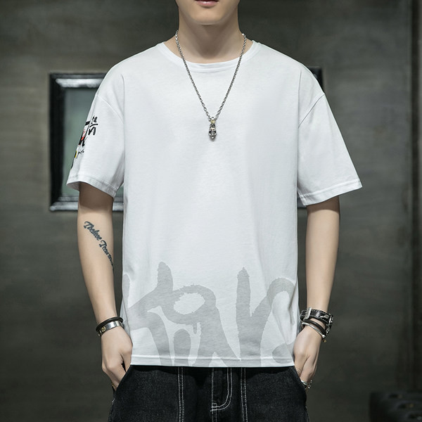 Uue mudeli lai ovaalse kaelusega meeste T-särk