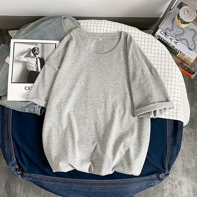 Ανδρικό μπλουζάκι απλό μοντέλο με οβάλ λαιμόκοψη