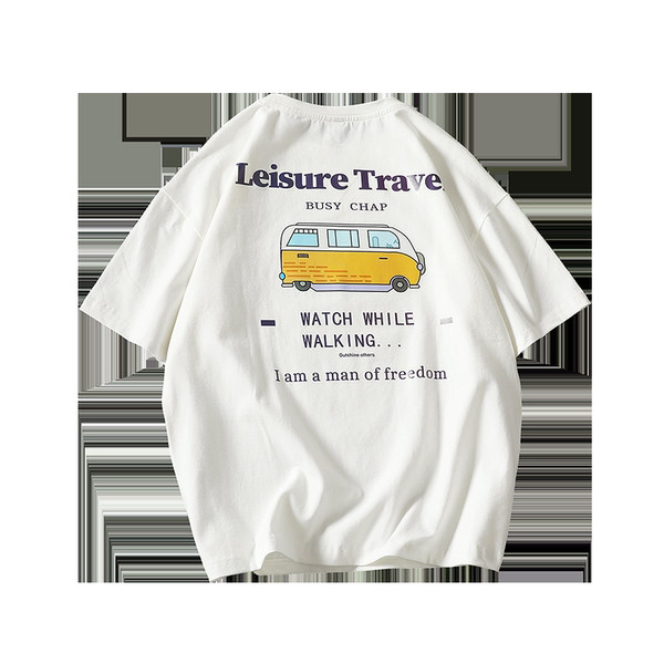 Lai trükise ja lühikeste varrukatega T-särk