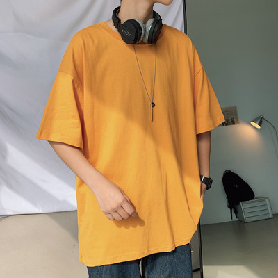 Ανδρικό κοντομάνικο μπλουζάκι απλό μοντέλο