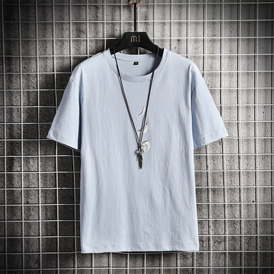 Ανδρικό χαλαρό μπλουζάκι με κοντά μανίκια και απλικέ