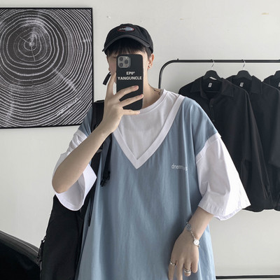 Ανδρικό μπλουζάκι με οβάλ λαιμόκοψη και 3/4 μανίκια