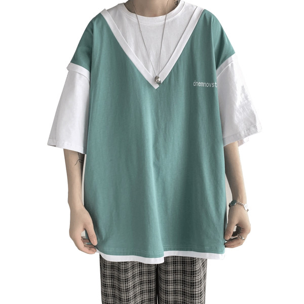 Ανδρικό μπλουζάκι με οβάλ λαιμόκοψη και 3/4 μανίκια