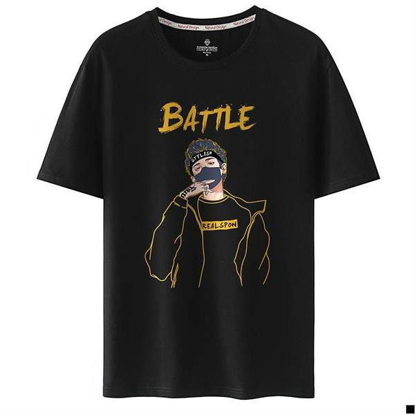 Aplikatsiooni ja pealdisega meeste t-särk