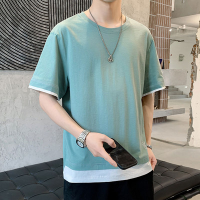 Vabaaja meeste lühikeste varrukatega T-särk ja kiri – ovaalne kaelus