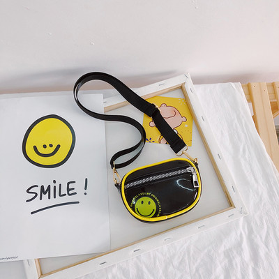 Κομψή παιδική μικρή τσάντα με φερμουάρ