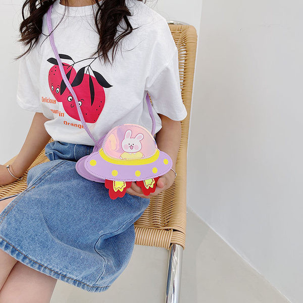 Μοντέρνα παιδική τσάντα με μακριά λαβή για κορίτσια