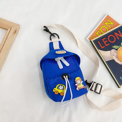 Kaasaegne tõmbluku ja 3D elemendiga lastekott