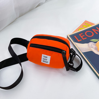 Παιδική καθημερινή τσάντα με φερμουάρ απλό μοντέλο