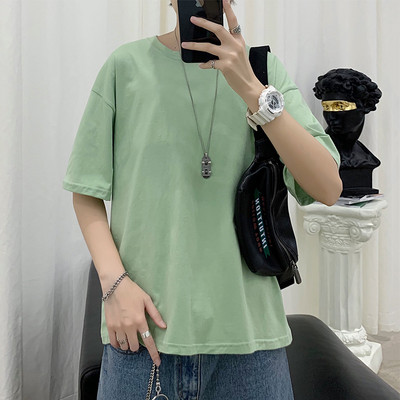 Puuvillane ühevärviline T-särk tavaline mudel