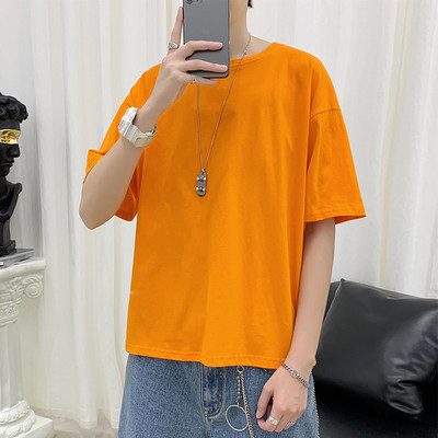 Puuvillane ühevärviline T-särk tavaline mudel