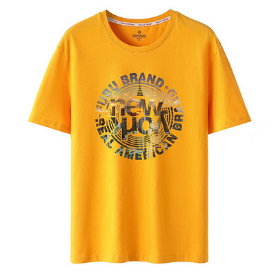 Ανδρικό μπλουζάκι με επιγραφή και κολάρο σε σχήμα Ο