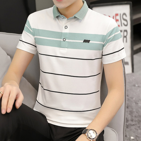 Moodne meeste triibuline klassikalise kraega pluus