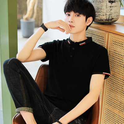 Uue mudeli klassikalise krae ja mitmes värvitoonis nööpidega meeste pluus